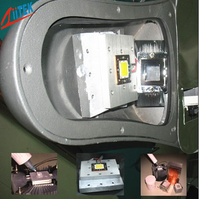 Grasa compuesta conductora termal -45℃ - 200℃ nunca secan 0.009℃-en el ² /W @ 50 PSI (344 KPa) de metal del óxido de aceite de silicón llenado