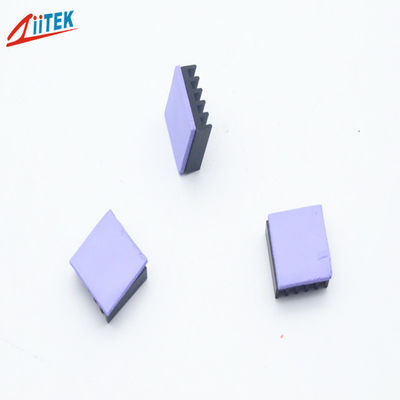 La alta superficie de la viscosidad realiza el PWB del sello/la CPU/el cojín conductor termal violeta llevado -50 del silicón 2W a 200℃